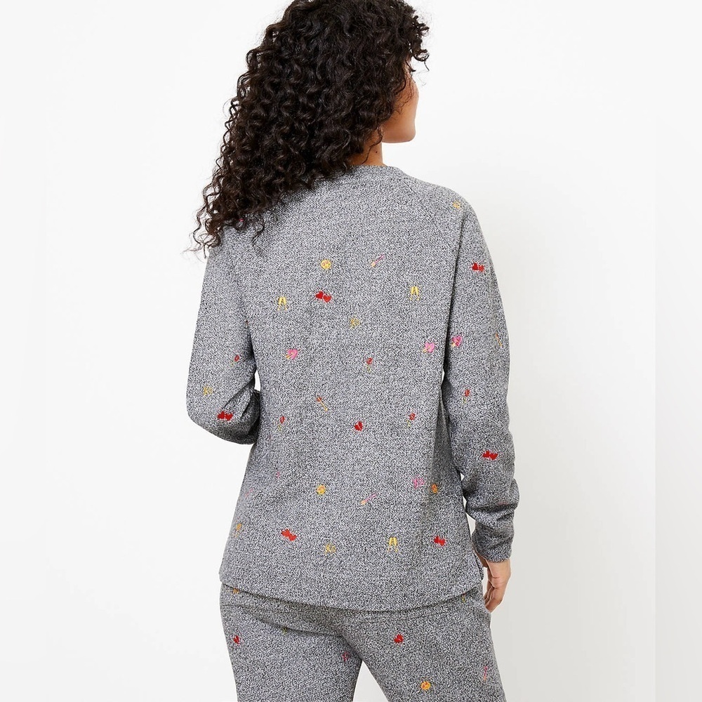 Lou Grey Loft Heart Embroidered Emoji Sweatshirt Women’s Small Gray Preppy Cozy - Picture 2 of 10